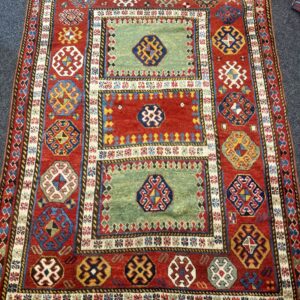 Antiker Kazak Teppich